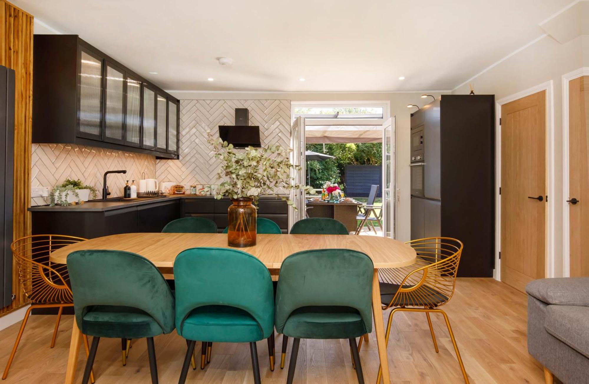 The Dodsworth Modern 4 Bedroom House, Sleeps 8 Йорк Экстерьер фото