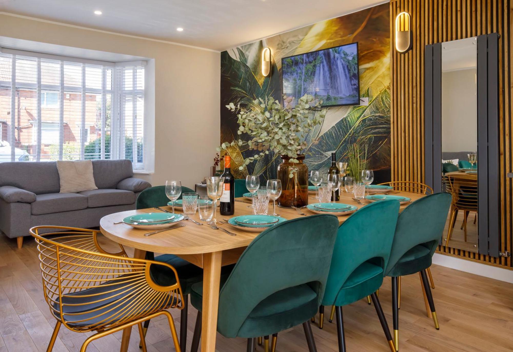 The Dodsworth Modern 4 Bedroom House, Sleeps 8 Йорк Экстерьер фото